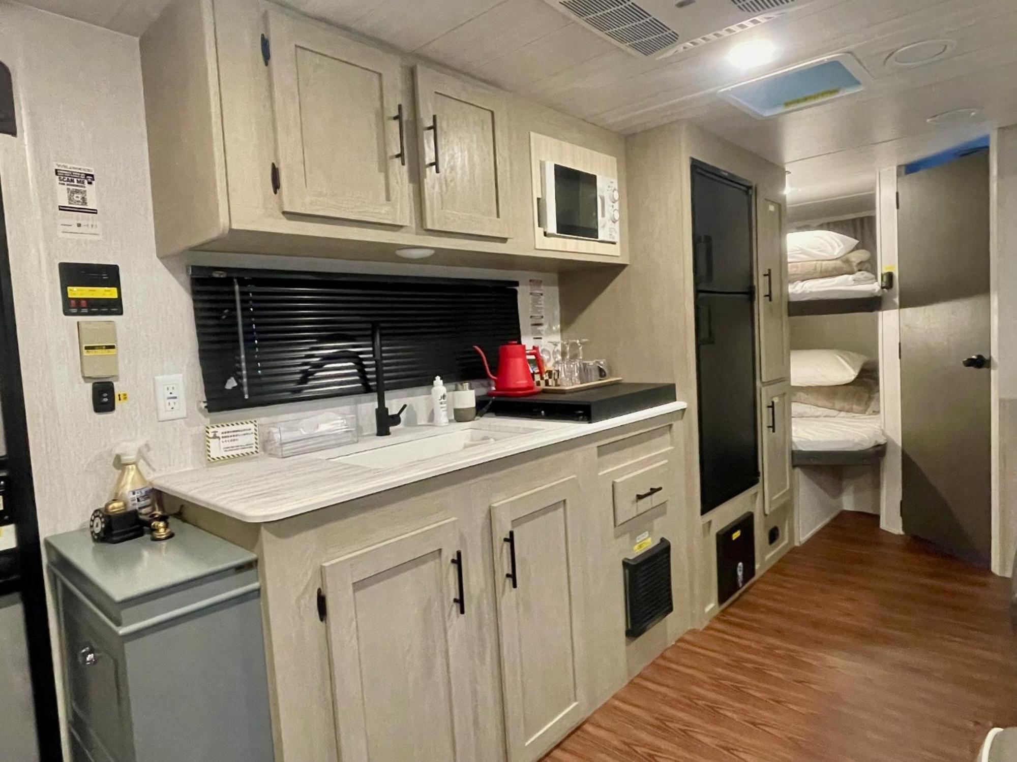 Gramercy Village 山中湖 Glamping &Sauna Yamanakako Bagian luar foto